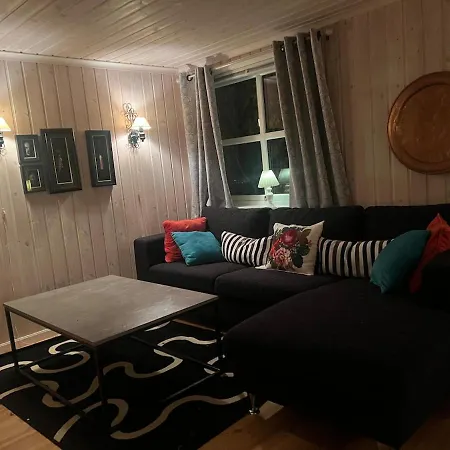 Romslig Hus Naer Varangerfjorden Semesterbostad Jakobselv