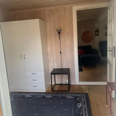 Romslig Hus Naer Varangerfjorden Prázdninový dům