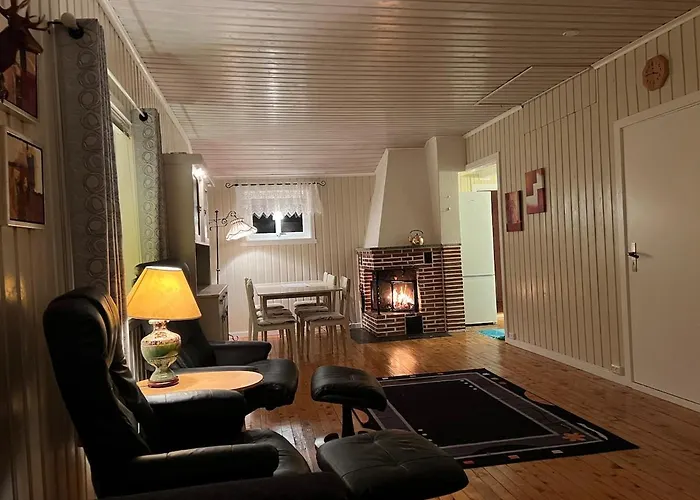 Romslig Hus Naer Varangerfjorden Semesterbostad Jakobselv